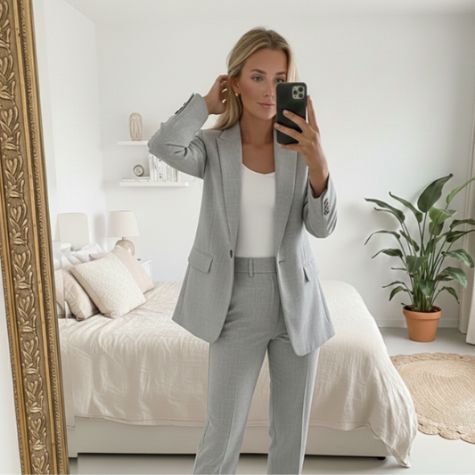 Tijdloze tweedelige set