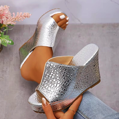 LuxeShine Wedges